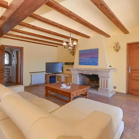 Villa Altar 4 Pax *